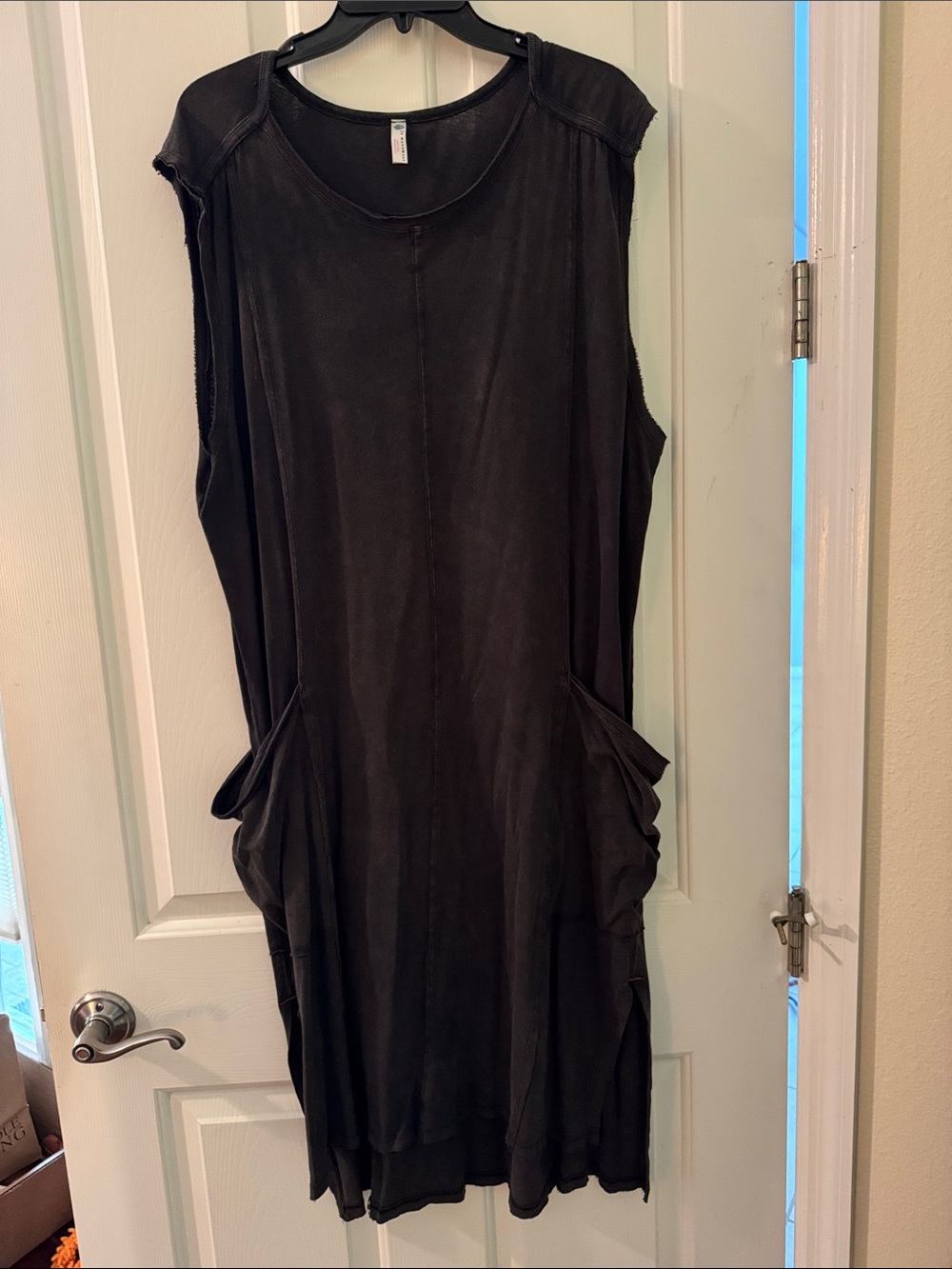 Women's Black Sleeveless Pocket Dress/Tunic